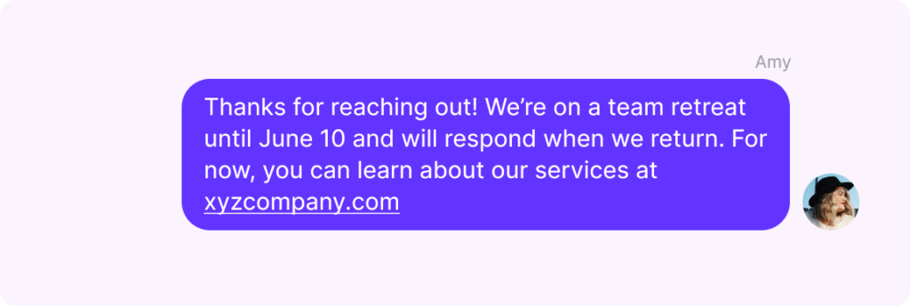 Out-of-office text example that redirects your contact to a website.